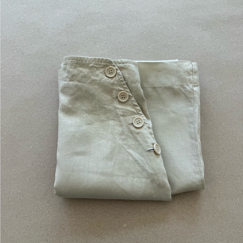 Max Studio —  NWOT Maxi Linen Skirt with Button Detailing — Size L